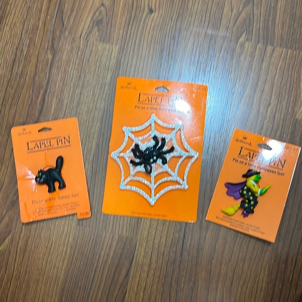 Hallmark Halloween Theme Lapel Pins Vintage Lot of 3 New on Card